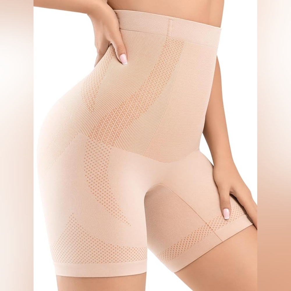 2 pairs Seamless High-Waist Shapewear Shorts - Nude M NWT